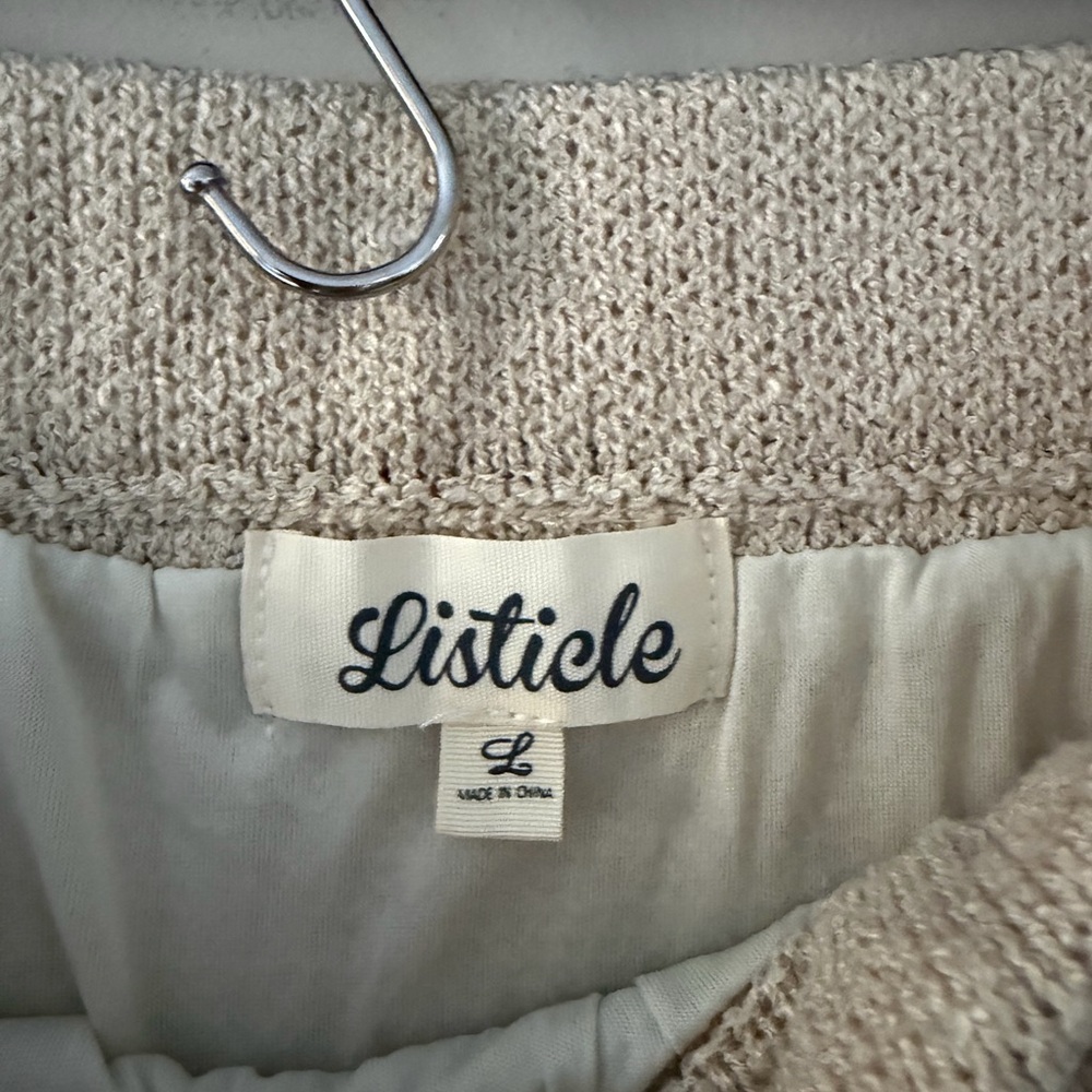 Listicle Women's Beige/Cream Knit Sweater Lounge Set Size Large - Picture 9 of 12